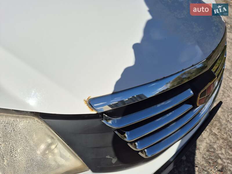 Седан Geely Emgrand 7 (EC7) 2011 в Киеве