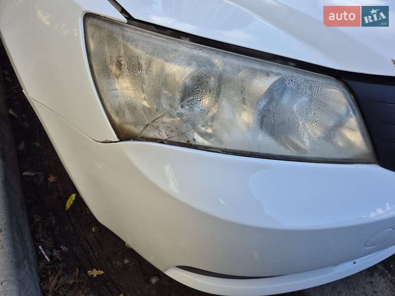 Седан Geely Emgrand 7 (EC7) 2011 в Киеве