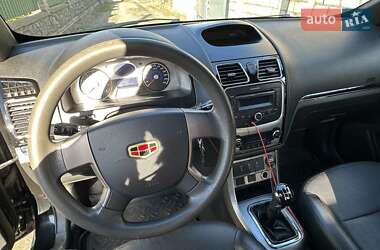 Хетчбек Geely Emgrand 7 (EC7) 2014 в 