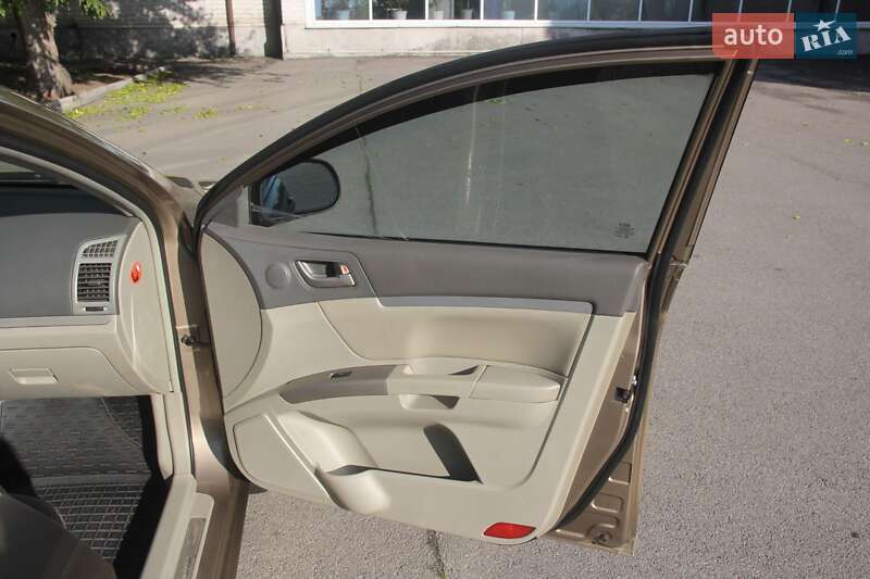 Седан Geely Emgrand 7 (EC7) 2011 в Кривому Розі