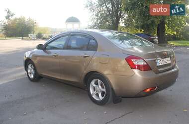 Седан Geely Emgrand 7 (EC7) 2011 в 