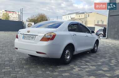 Седан Geely Emgrand 7 (EC7) 2012 в  фото 7 Седан Geely Emgrand 7 (EC7) 2012 в