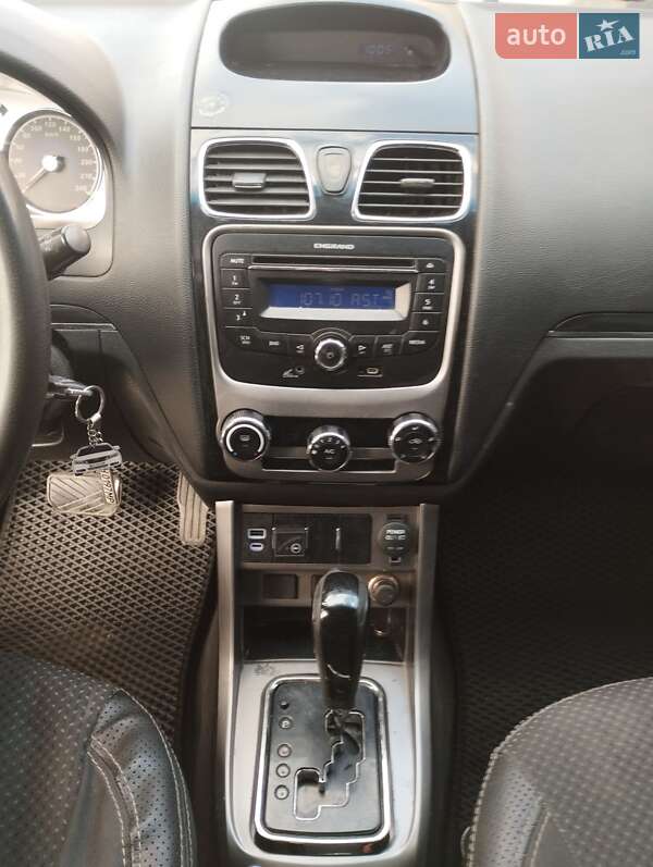 Седан Geely Emgrand 7 (EC7) 2012 в Миколаєві фото 30 Седан Geely Emgrand 7 (EC7) 2012 в Миколаєві