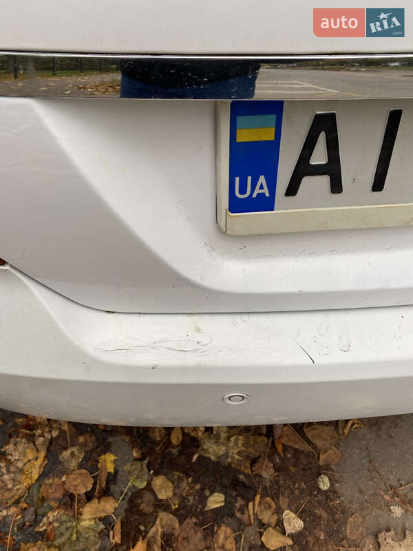 Седан Geely Emgrand 7 (EC7) 2013 в Києві