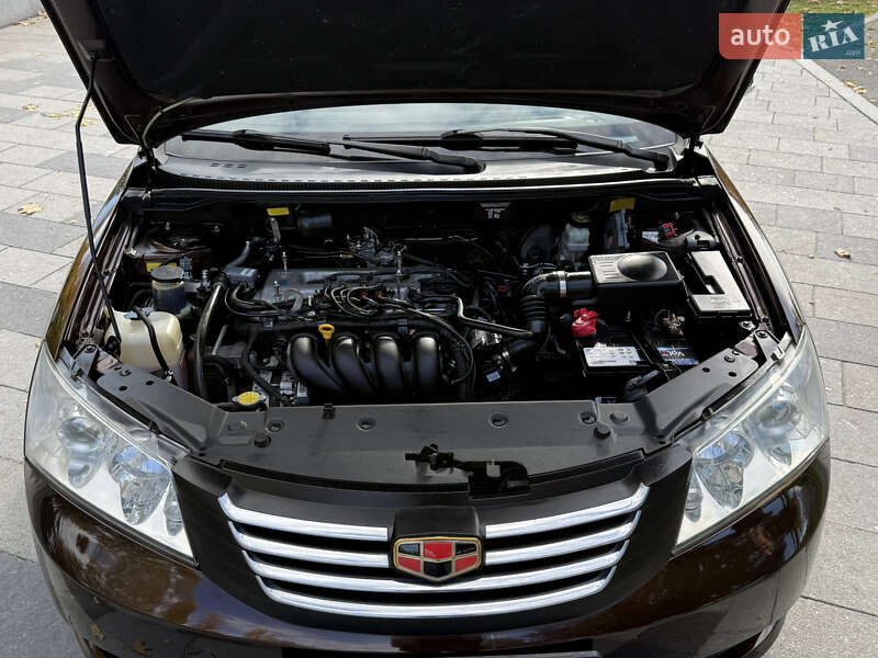 Седан Geely Emgrand 7 (EC7) 2012 в Дніпрі