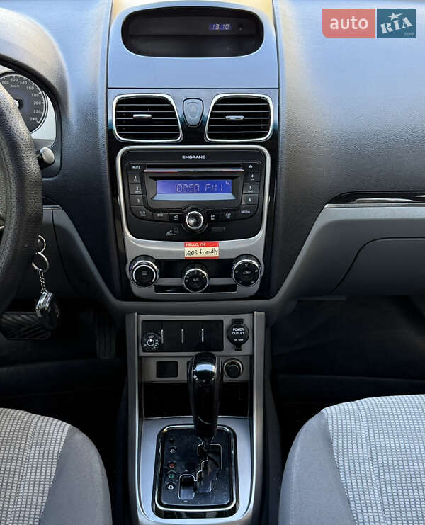 Седан Geely Emgrand 7 (EC7) 2012 в Дніпрі