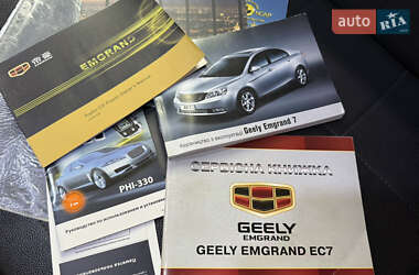 Седан Geely Emgrand 7 (EC7) 2012 в 