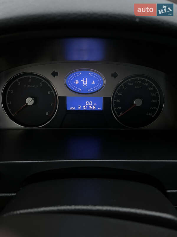 Седан Geely Emgrand 7 (EC7) 2013 в Решетилівці