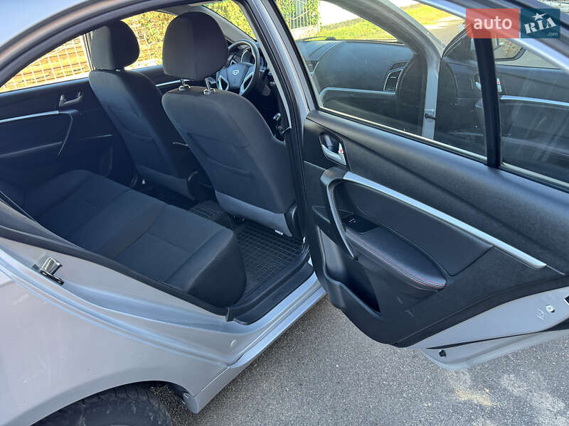 Седан Geely Emgrand 7 (EC7) 2018 в Умані