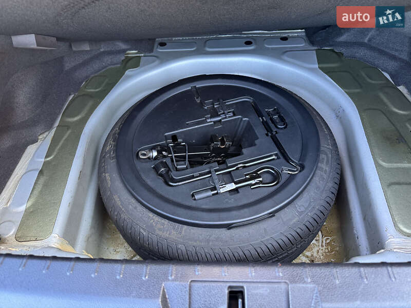 Седан Geely Emgrand 7 (EC7) 2018 в Умані