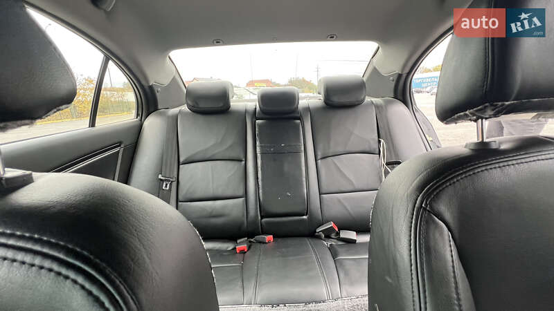 Седан Geely Emgrand 7 (EC7) 2013 в Ужгороде