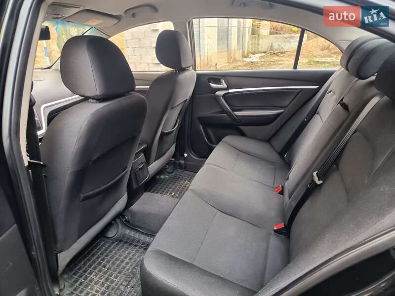 Седан Geely Emgrand 7 (EC7) 2016 в Житомире