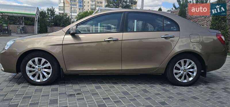 Седан Geely Emgrand 7 (EC7) 2012 в Киеве