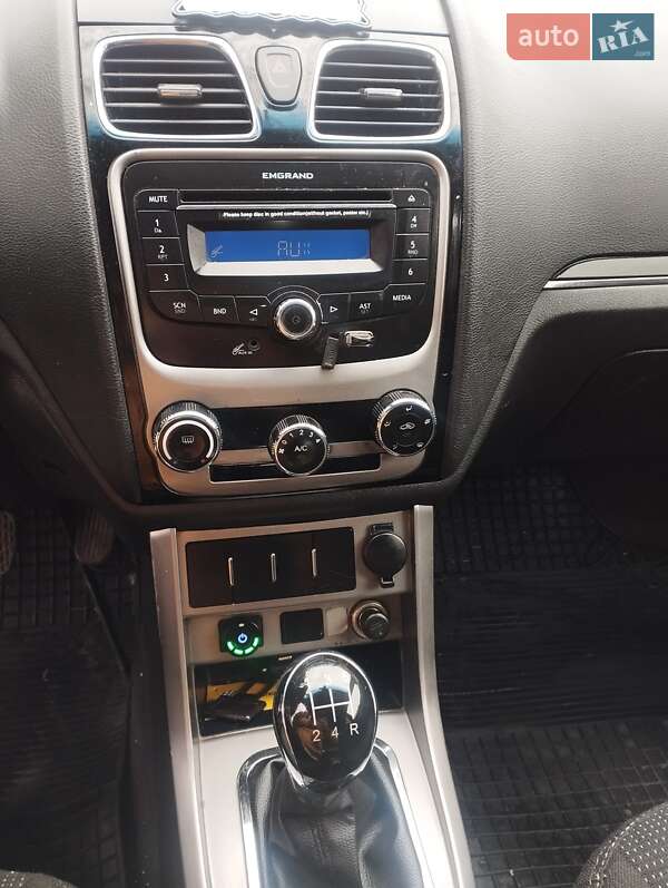 Седан Geely Emgrand 7 (EC7) 2014 в Никополе фото 13 Седан Geely Emgrand 7 (EC7) 2014 в Никополе