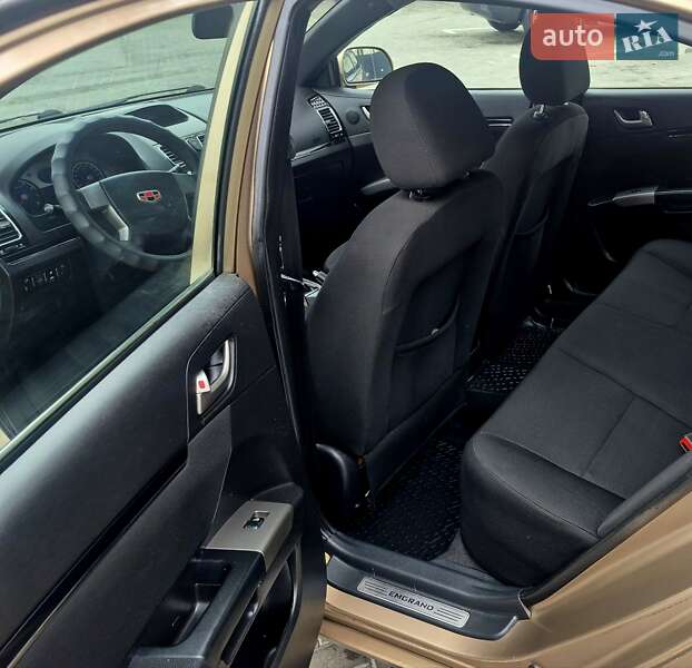 Седан Geely Emgrand 7 (EC7) 2013 в Новомосковську