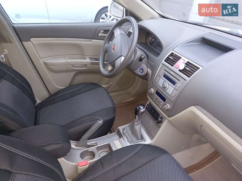 Седан Geely Emgrand 7 (EC7) 2012 в Рівному
