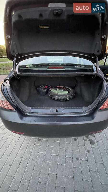 Седан Geely Emgrand 7 (EC7) 2013 в Львове