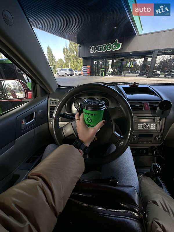 Хэтчбек Geely Emgrand 7 (EC7) 2011 в Кременчуге фото 6 Хэтчбек Geely Emgrand 7 (EC7) 2011 в Кременчуге