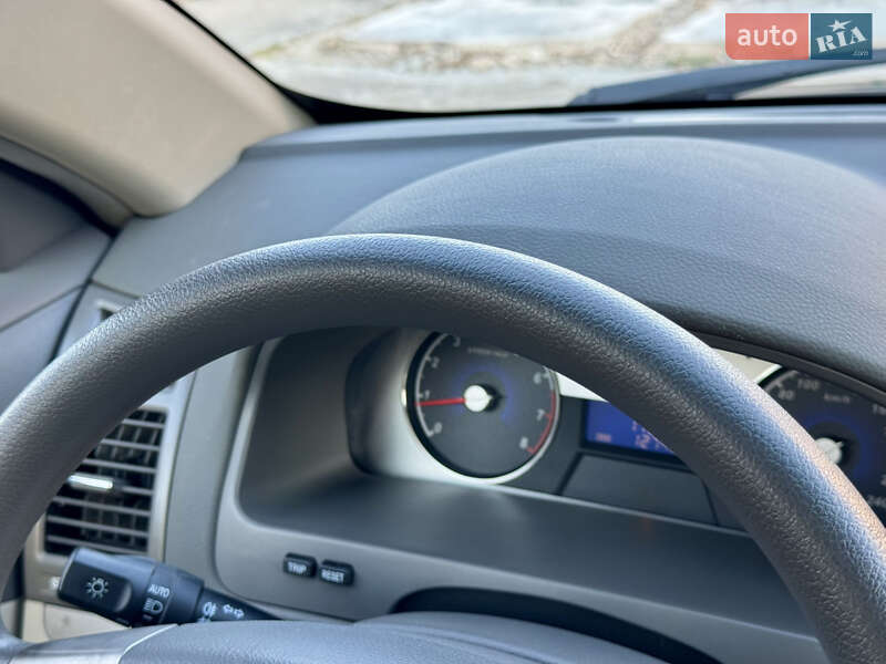 Седан Geely Emgrand 7 (EC7) 2012 в Киеве