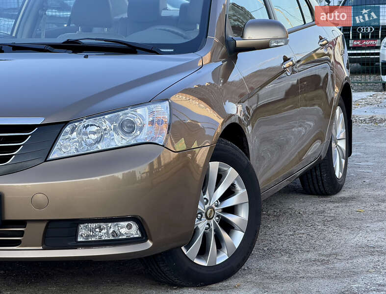 Седан Geely Emgrand 7 (EC7) 2012 в Киеве