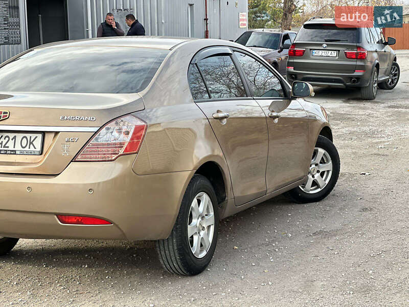 Седан Geely Emgrand 7 (EC7) 2012 в Дніпрі фото 4 Седан Geely Emgrand 7 (EC7) 2012 в Дніпрі