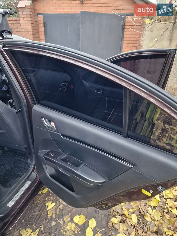 Седан Geely Emgrand 7 (EC7) 2013 в Одесі