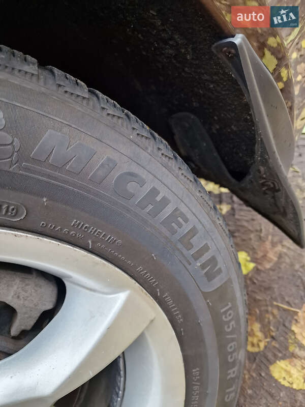 Седан Geely Emgrand 7 (EC7) 2013 в Одесі