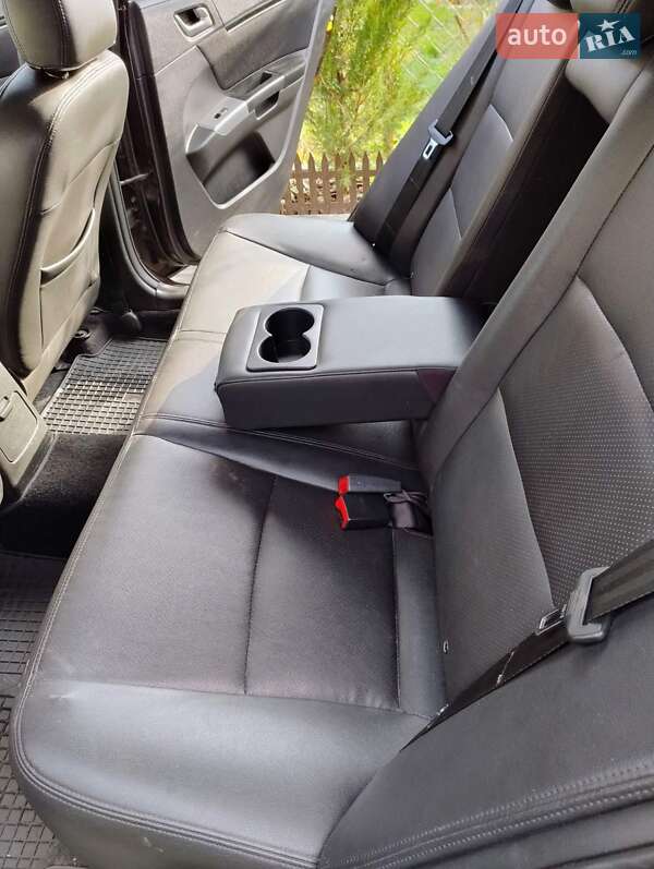 Хэтчбек Geely Emgrand 7 (EC7) 2013 в Днепре