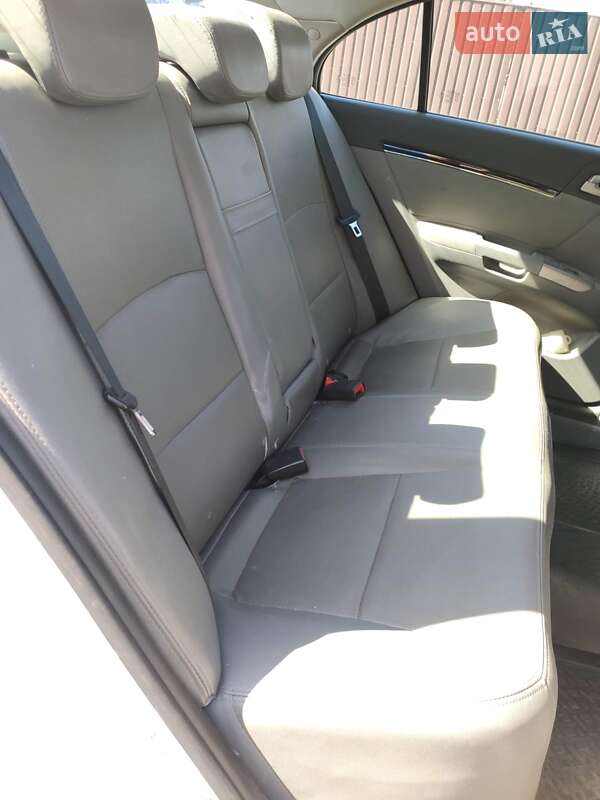 Седан Geely Emgrand 7 (EC7) 2013 в Києві фото 2 Седан Geely Emgrand 7 (EC7) 2013 в Києві