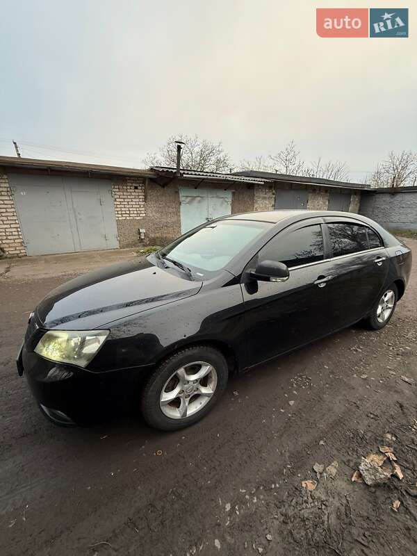 Седан Geely Emgrand 7 (EC7) 2013 в Кривом Роге фото Седан Geely Emgrand 7 (EC7) 2013 в Кривом Роге