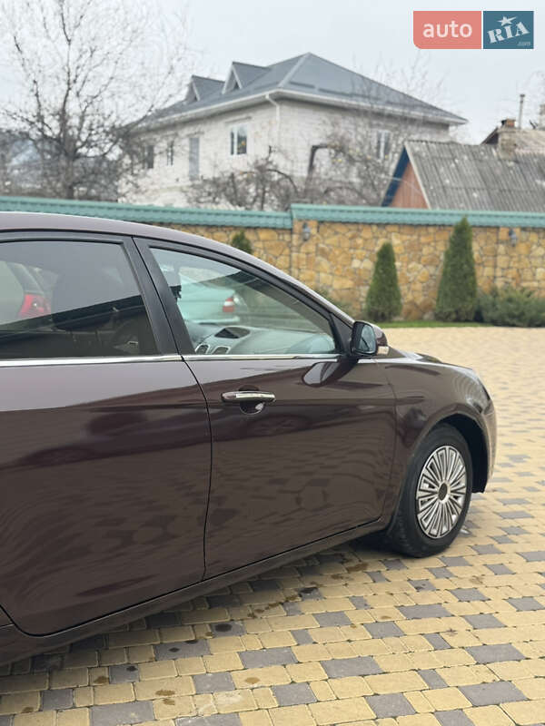 Седан Geely Emgrand 7 (EC7) 2012 в Могилев-Подольске