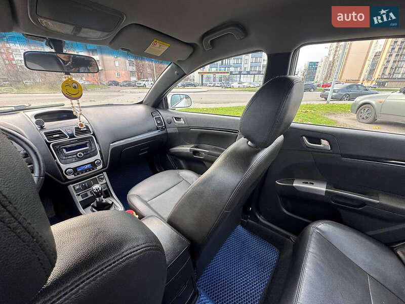 Седан Geely Emgrand 7 (EC7) 2015 в Черкасах