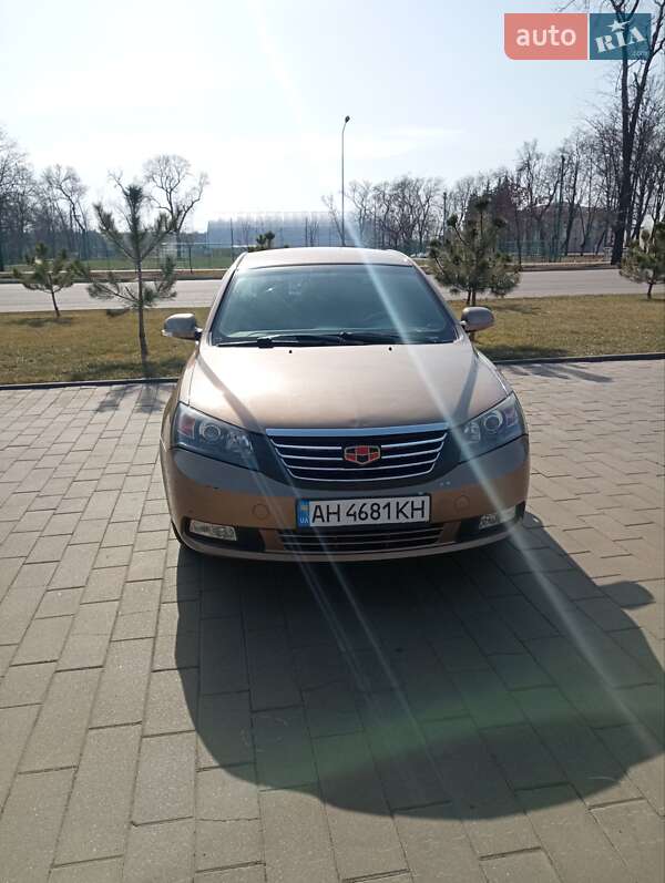 Geely Emgrand 7 (EC7) 2013