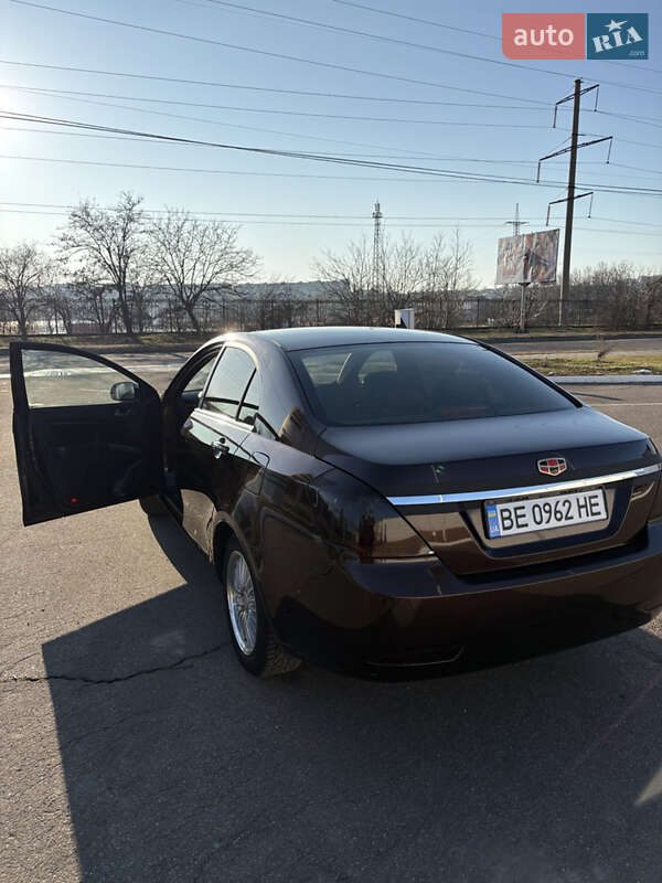 Седан Geely Emgrand 7 (EC7) 2013 в Николаеве