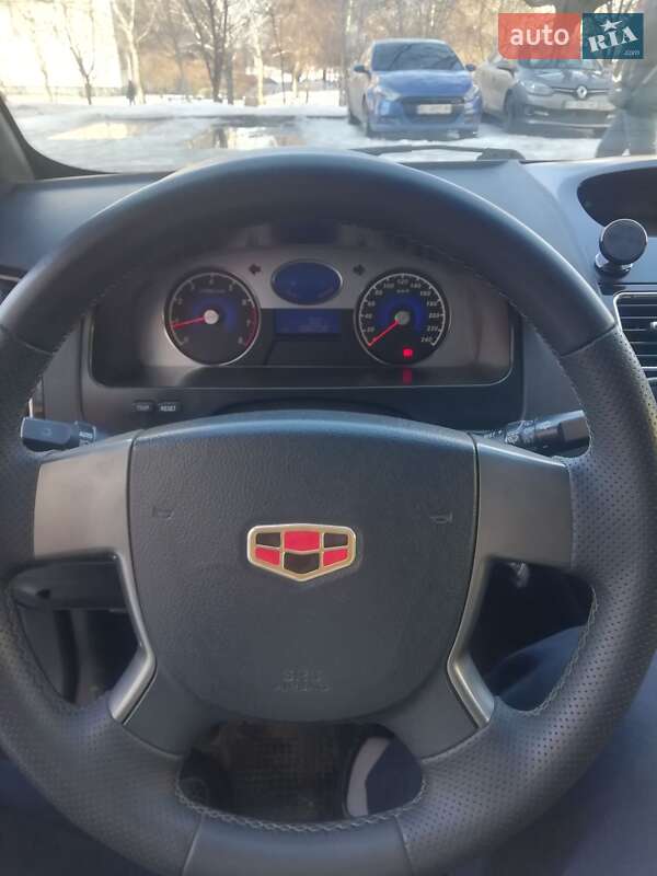Хэтчбек Geely Emgrand 7 (EC7) 2013 в Полтаве