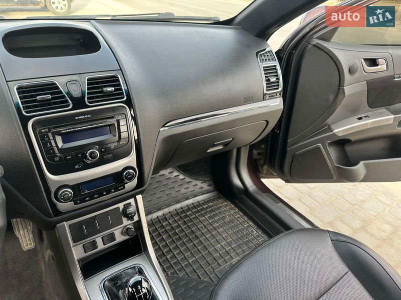 Седан Geely Emgrand 7 (EC7) 2013 в Подрясном