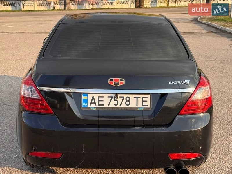 Седан Geely Emgrand 7 (EC7) 2013 в Голубовке