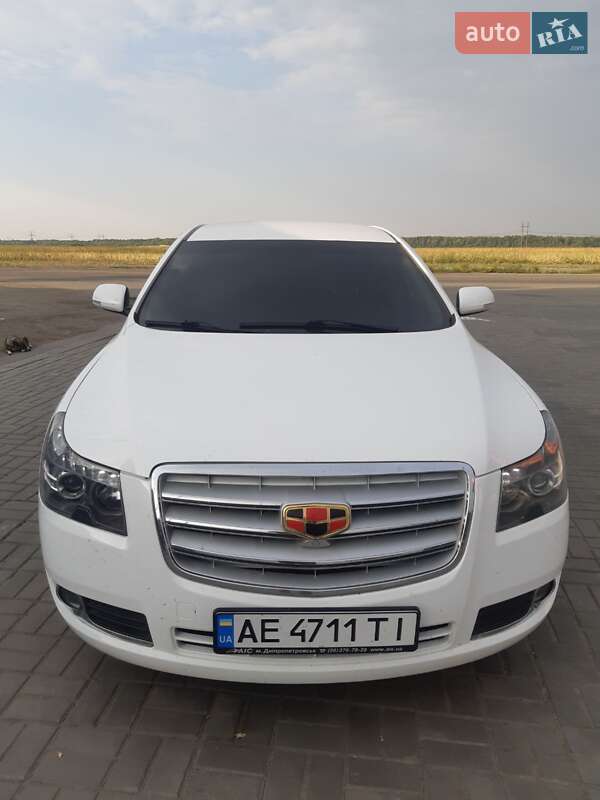 Седан Geely Emgrand 8 (EC8) 2014 в Днепре