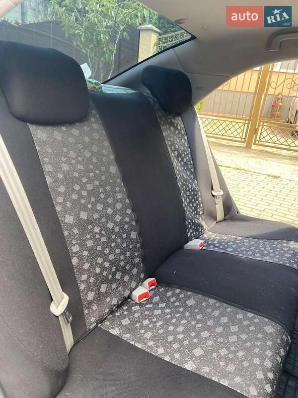 Седан Geely Emgrand 8 (EC8) 2014 в Мукачевому