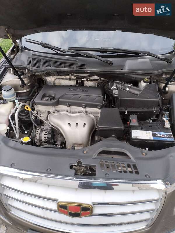 Седан Geely Emgrand 8 (EC8) 2014 в Запорожье