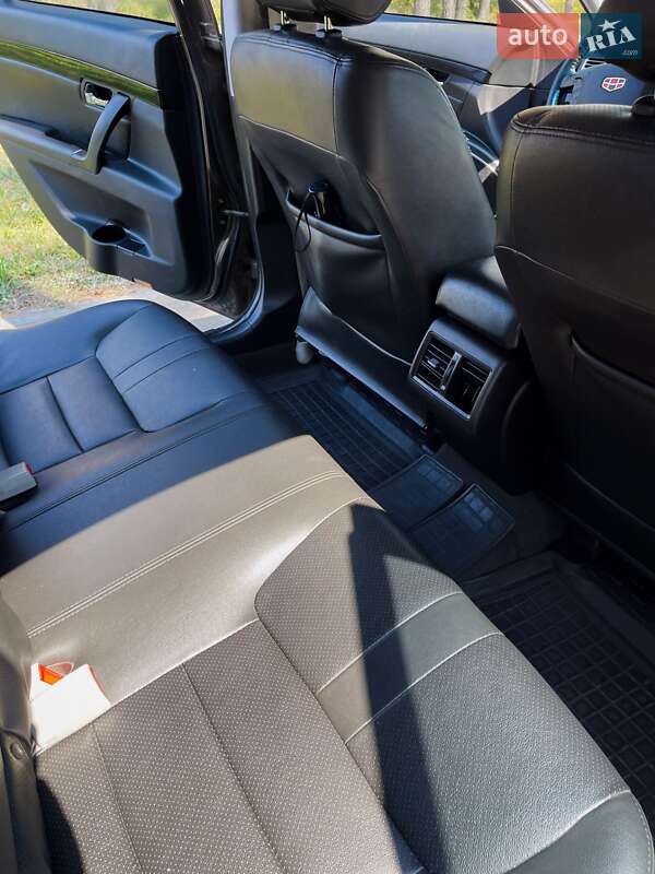 Седан Geely Emgrand 8 (EC8) 2014 в Житомирі