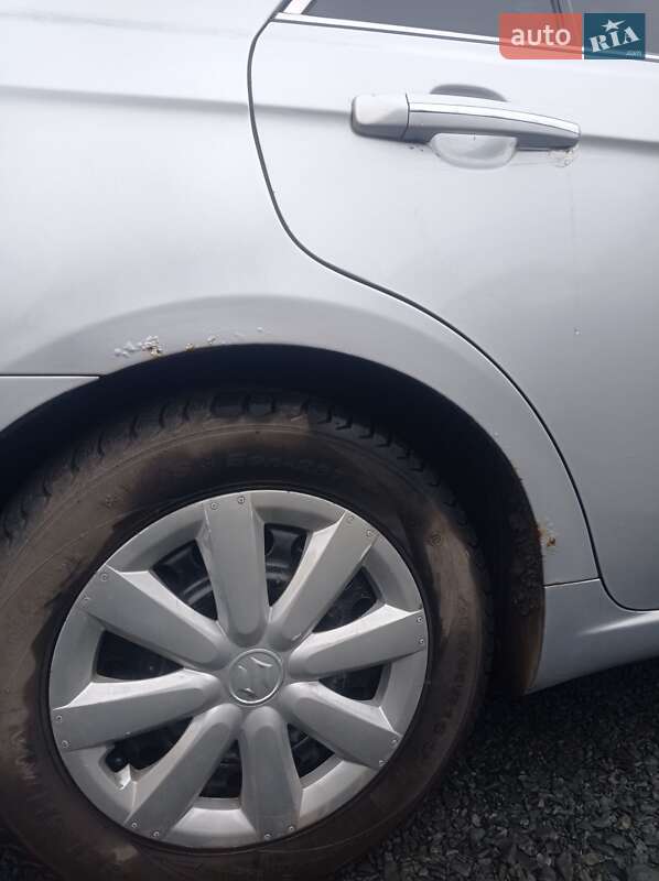 Седан Geely Emgrand 8 (EC8) 2014 в Кривом Роге