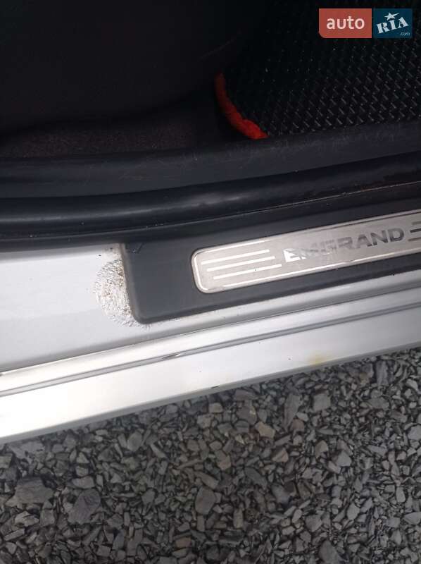 Седан Geely Emgrand 8 (EC8) 2014 в Кривом Роге