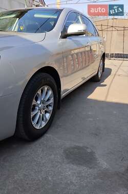 Седан Geely Emgrand 8 (EC8) 2014 в 