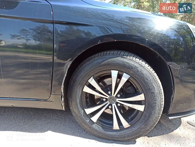 Седан Geely Emgrand 8 (EC8) 2013 в Тараще фото 25 Седан Geely Emgrand 8 (EC8) 2013 в Тараще