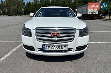 Седан Geely Emgrand 8 (EC8) 2014 в 