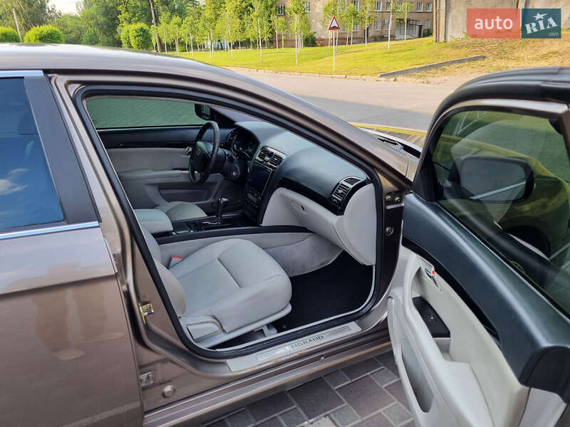 Седан Geely Emgrand 8 (EC8) 2013 в Запорожье