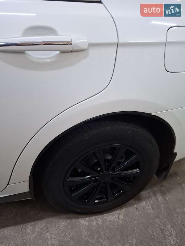 Седан Geely Emgrand 8 (EC8) 2014 в Александрие