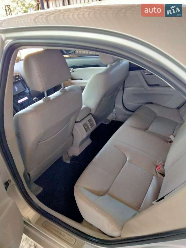 Седан Geely Emgrand 8 (EC8) 2013 в Казанці фото 10 Седан Geely Emgrand 8 (EC8) 2013 в Казанці