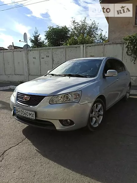Хэтчбек Geely Emgrand EC7-RV 2013 в 